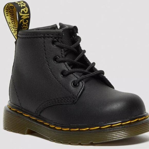 Dr.Martens Infant 1460 Softy T Leather Lace Up Boots in Black Size 5 - Picture 1 of 6